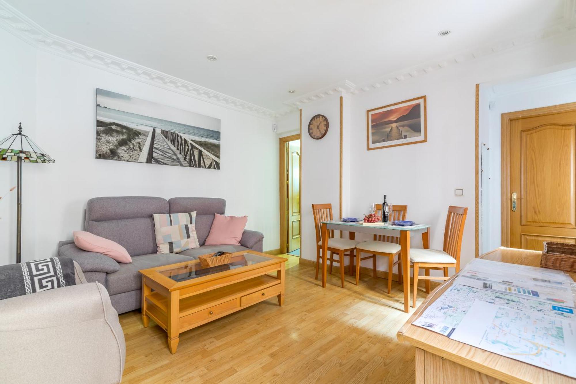 Apartamento Confortable Y Funcional En Vallecas Madrid Eksteriør billede