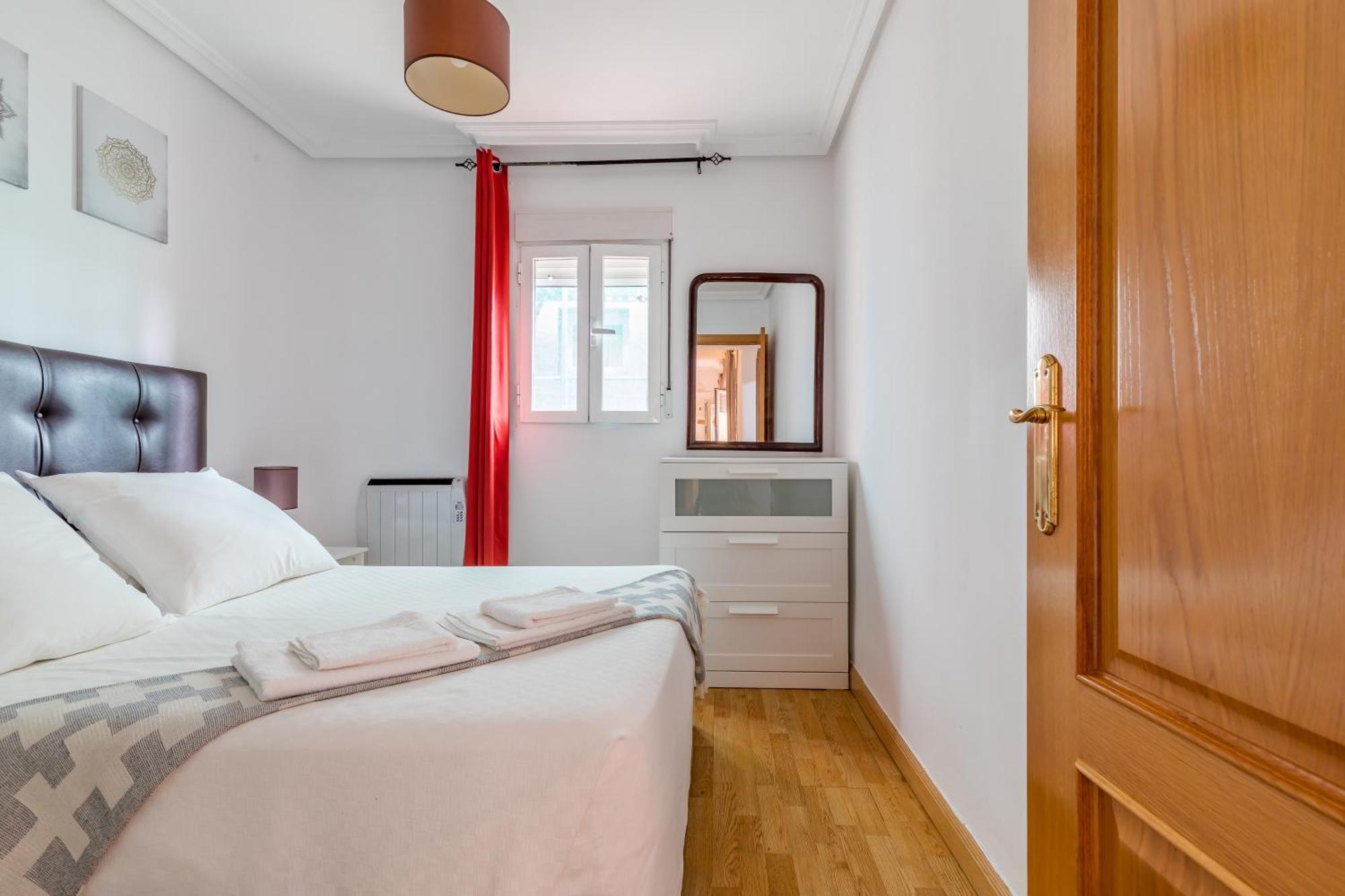 Apartamento Confortable Y Funcional En Vallecas Madrid Eksteriør billede
